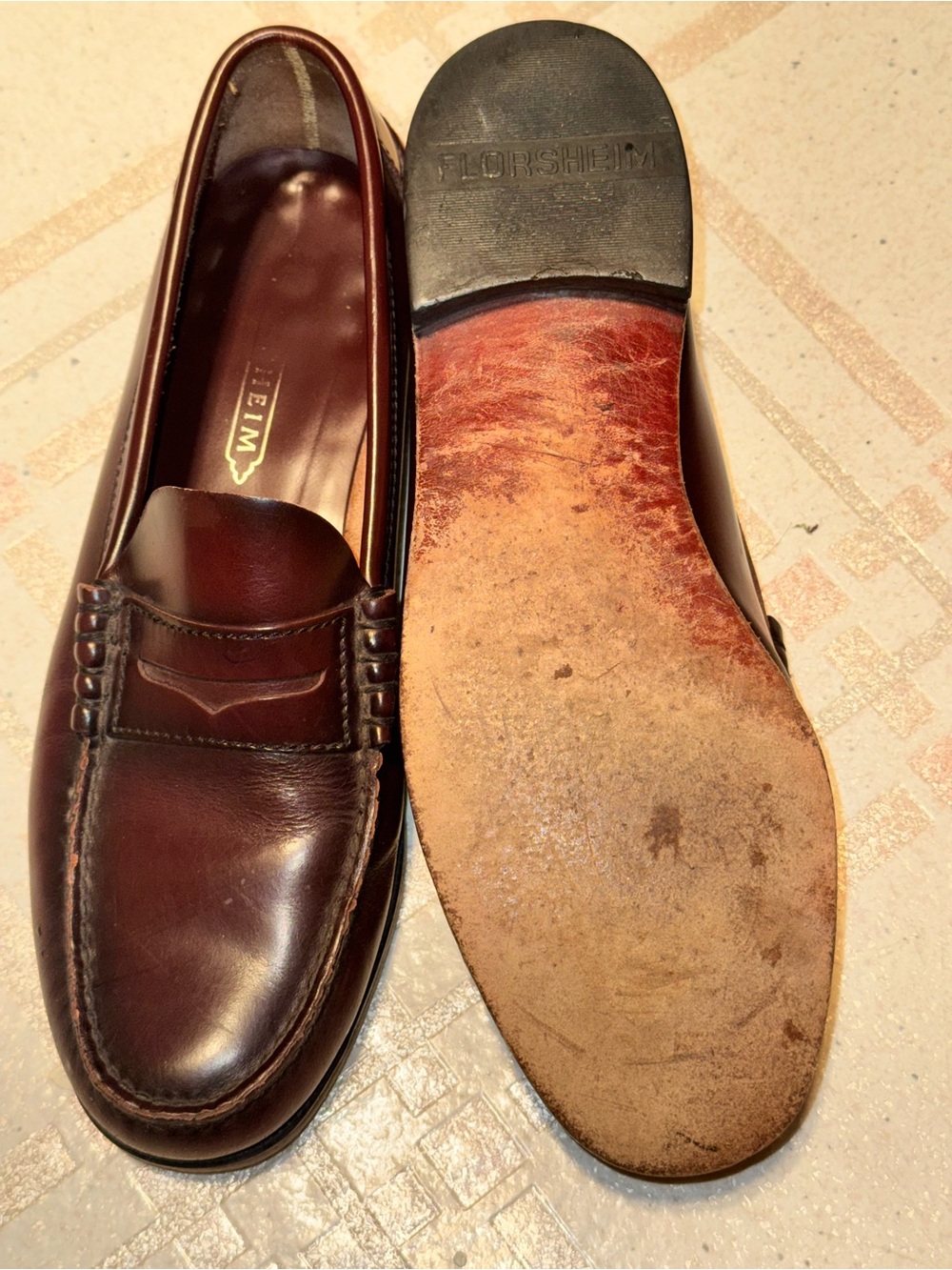Florsheim Burgundy Penny Loafers 9.5 - Picture 4 of 16